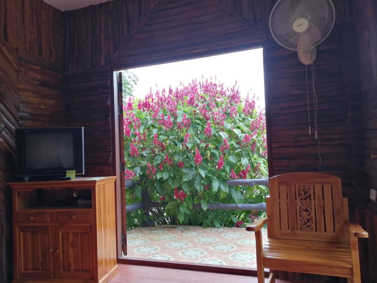 英达花园山度假村 碧差汶 外观 照片