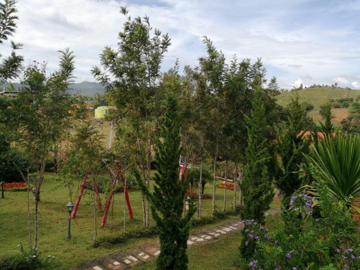 英达花园山度假村 碧差汶 外观 照片
